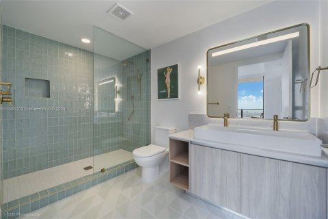 Condo in Miami, Florida, 1 bedroom  № 1377416 - photo 3