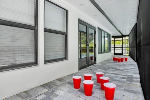 Casa en venta en North Miami, Florida, 3 dormitorios, 154.59 m2 № 1377418 - foto 5