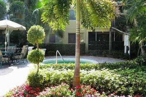 Copropriété à louer à Tamarac, Floride: 1 chambre, 64.57 m2 № 1367445 - photo 15