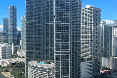 Condominio en alquiler en Miami, Florida, 2 dormitorios, 123.28 m2 № 1367526 - foto 15