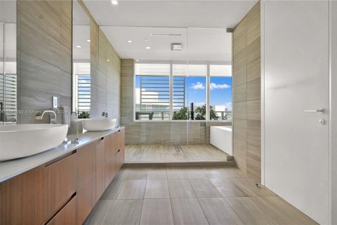 Copropriété à vendre à Miami Beach, Floride: 3 chambres, 287.63 m2 № 1367487 - photo 26