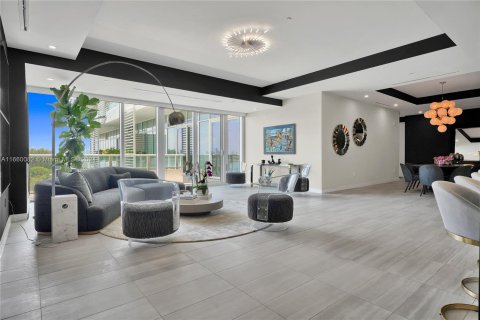 Condominio en venta en Miami Beach, Florida, 3 dormitorios, 287.63 m2 № 1367487 - foto 8