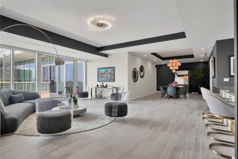 Condominio en venta en Miami Beach, Florida, 3 dormitorios, 287.63 m2 № 1367487 - foto 10