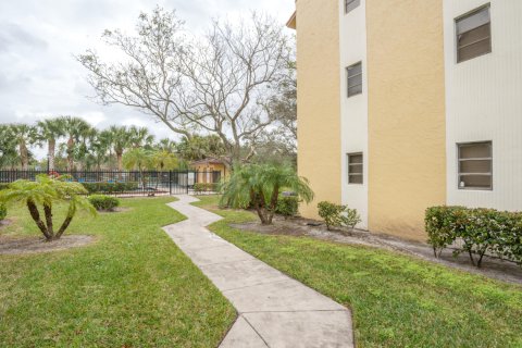 Condominio en venta en Coral Springs, Florida, 3 dormitorios, 127.74 m2 № 1005516 - foto 5