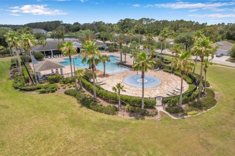 Villa ou maison à vendre à Wesley Chapel, Floride: 4 chambres, 256.41 m2 № 1268600 - photo 6