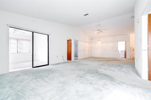 Casa en venta en Lakeland, Florida, 2 dormitorios, 150.69 m2 № 1108001 - foto 9