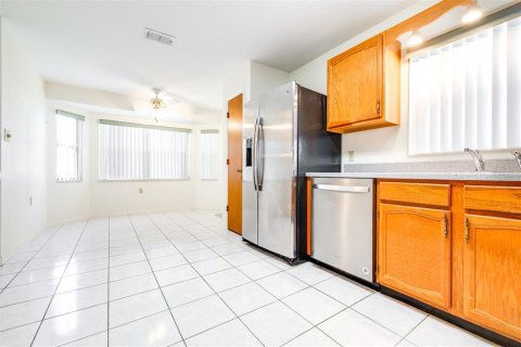 Casa en venta en Lakeland, Florida, 2 dormitorios, 150.69 m2 № 1108001 - foto 3