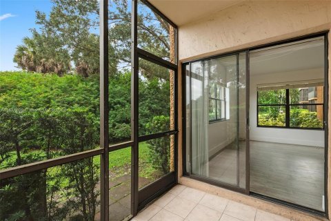 Condominio en venta en Plantation, Florida, 2 dormitorios, 95.69 m2 № 1398256 - foto 23