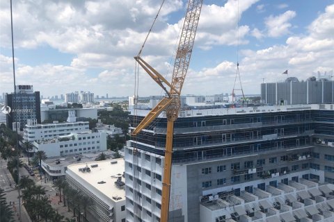 Condo in Miami Beach, Florida, 1 bedroom  № 4631 - photo 12