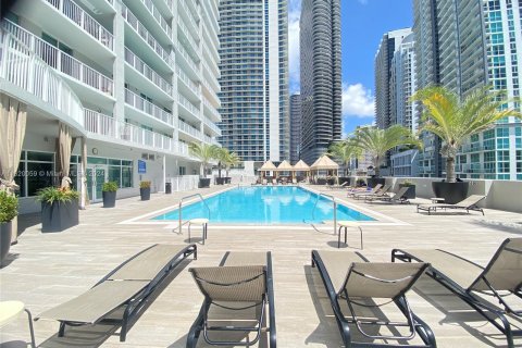 Condo in Miami, Florida, 1 bedroom  № 1242446 - photo 10