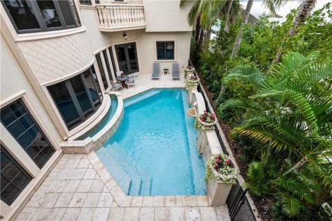 Villa ou maison à louer à Fort Lauderdale, Floride: 6 chambres, 593.09 m2 № 976693 - photo 5