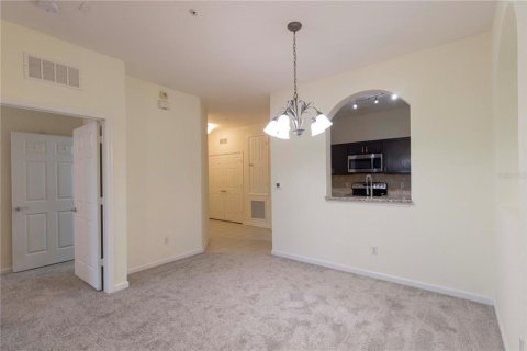 Condo in Orlando, Florida, 3 bedrooms  № 1263224 - photo 9