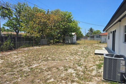 Villa ou maison à vendre à Fort Lauderdale, Floride: 3 chambres, 96.62 m2 № 1187229 - photo 26