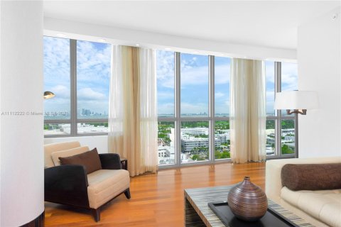 Apartment in Miami Beach, Florida 2 bedrooms, 112.69 sq.m. № 7150 - photo 5
