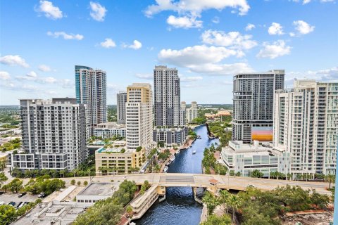 Condo in Fort Lauderdale, Florida, 2 bedrooms  № 1407833 - photo 16