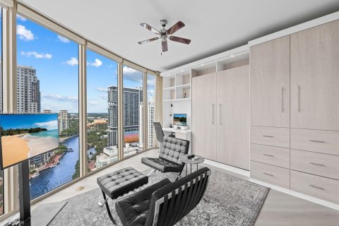 Condo in Fort Lauderdale, Florida, 2 bedrooms  № 1407833 - photo 14