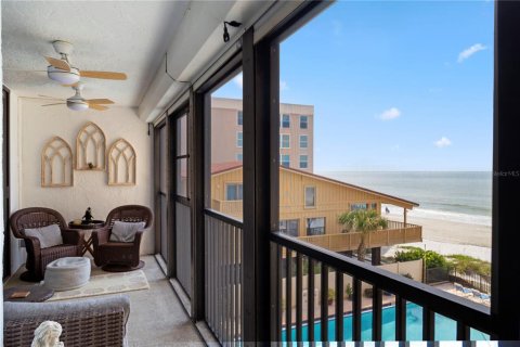 Condominio en venta en Madeira Beach, Florida, 2 dormitorios, 102.19 m2 № 1375216 - foto 30