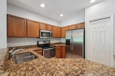 Adosado en venta en Tampa, Florida, 2 dormitorios, 130.99 m2 № 1312702 - foto 8