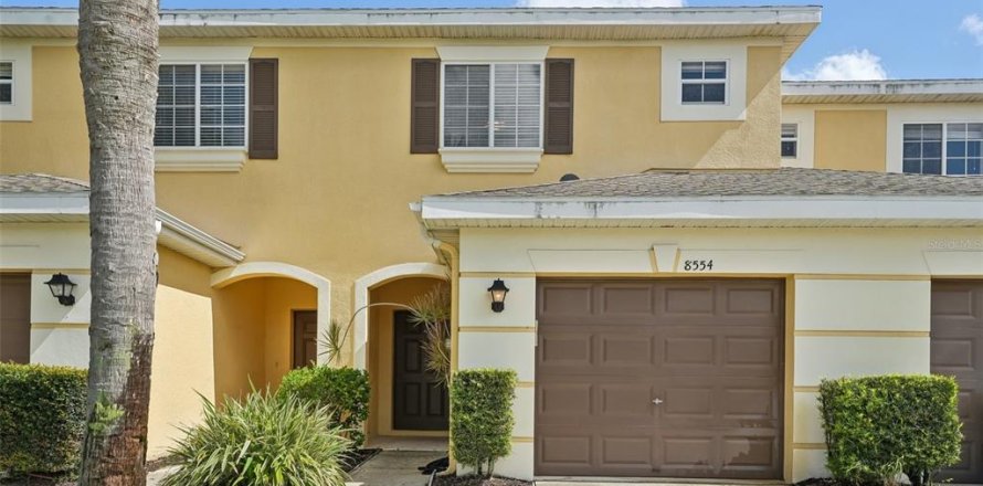 Townhouse in Tampa, Florida 2 bedrooms, 130.99 sq.m. № 1312702