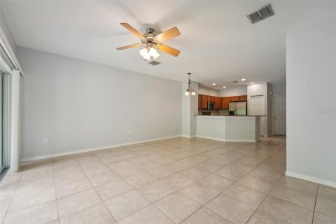 Townhouse in Tampa, Florida 2 bedrooms, 130.99 sq.m. № 1312702 - photo 30