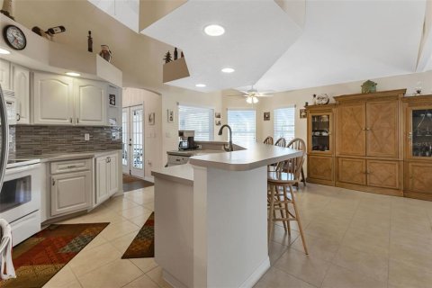 Villa ou maison à vendre à Punta Gorda, Floride: 4 chambres, 233.18 m2 № 1190734 - photo 26