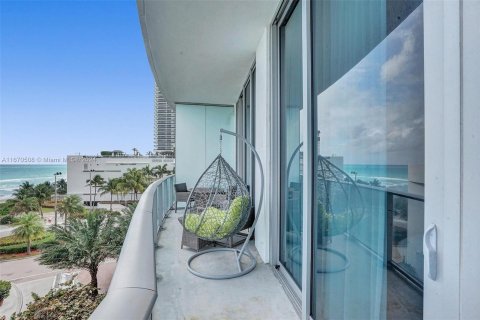 Copropriété à vendre à Hollywood, Floride: 1 chambre, 74.51 m2 № 1389697 - photo 18