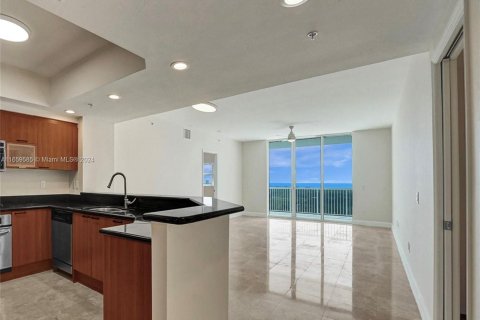 Apartment in North Miami, Florida 2 bedrooms, 148.92 sq.m. № 1364258 - photo 16