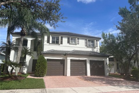 Villa ou maison à vendre à Weston, Floride: 5 chambres, 269.88 m2 № 1333139 - photo 2