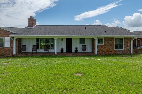 House in Dade City, Florida 5 bedrooms, 385.36 sq.m. № 1285268 - photo 11