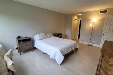 Condominio en venta en Lauderhill, Florida, 2 dormitorios, 106.65 m2 № 876238 - foto 22