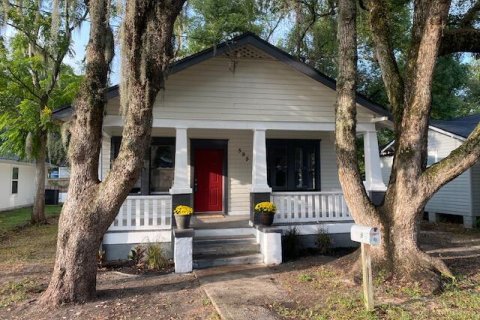 House in Jacksonville, Florida 2 bedrooms, 91.79 sq.m. № 774029 - photo 1