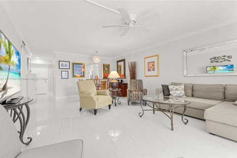 Copropriété à vendre à Dania Beach, Floride: 2 chambres, 106.28 m2 № 1233651 - photo 9
