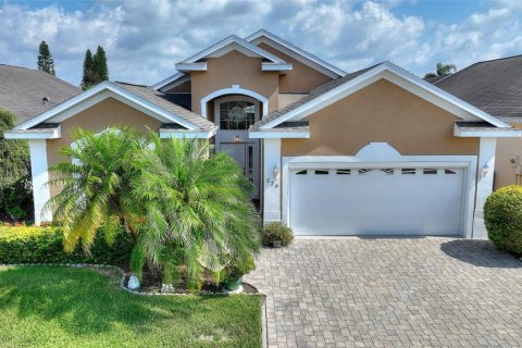 Villa ou maison à vendre à Davenport, Floride: 2 chambres, 166.85 m2 № 1315305 - photo 1