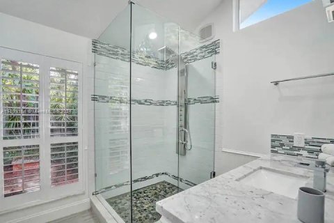 Villa ou maison à vendre à Fort Lauderdale, Floride: 5 chambres, 258.08 m2 № 1184776 - photo 20