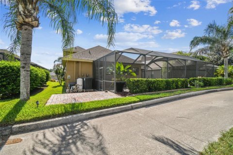 Villa ou maison à vendre à Land O' Lakes, Floride: 5 chambres, 275.73 m2 № 1324896 - photo 30