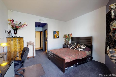 Condominio en venta en Aventura, Florida, 2 dormitorios, 228.82 m2 № 5219 - foto 21