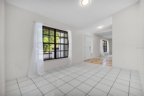 Casa en venta en Orlando, Florida, 4 dormitorios, 192.68 m2 № 1392923 - foto 7