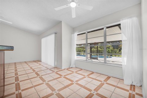 Casa en venta en Orlando, Florida, 4 dormitorios, 192.68 m2 № 1392923 - foto 14