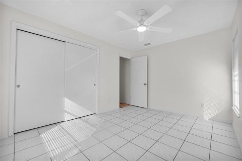 Villa ou maison à vendre à Orlando, Floride: 4 chambres, 192.68 m2 № 1392923 - photo 25