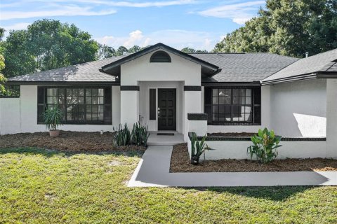 Villa ou maison à vendre à Orlando, Floride: 4 chambres, 192.68 m2 № 1392923 - photo 3