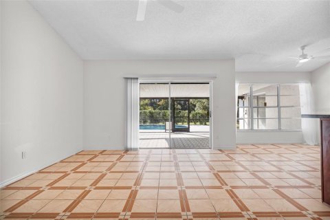 Villa ou maison à vendre à Orlando, Floride: 4 chambres, 192.68 m2 № 1392923 - photo 11