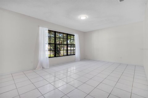 Casa en venta en Orlando, Florida, 4 dormitorios, 192.68 m2 № 1392923 - foto 9