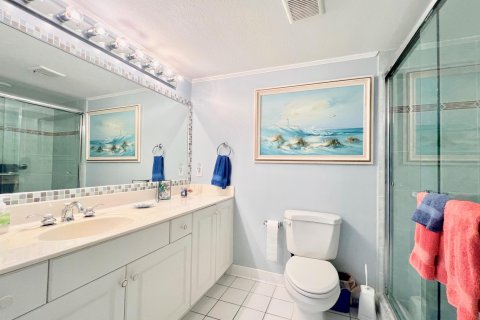 Condo in Hutchinson Island South, Florida, 3 bedrooms  № 1101980 - photo 8