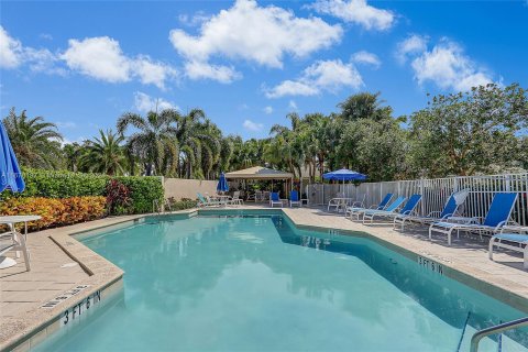 Villa ou maison à vendre à Palm Beach Gardens, Floride: 2 chambres, 109.07 m2 № 1404575 - photo 30