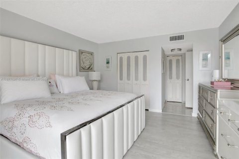 Copropriété à vendre à Aventura, Floride: 2 chambres, 101.45 m2 № 1404526 - photo 4