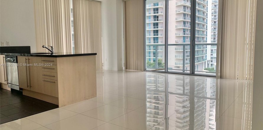 Condo à Miami, Floride, 2 chambres  № 1188004