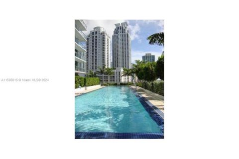 Condo in Miami, Florida, 2 bedrooms  № 1188004 - photo 9