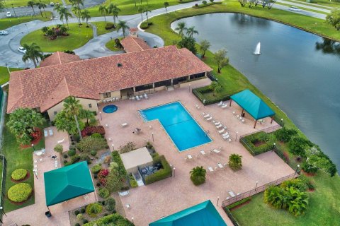 Copropriété à vendre à Boynton Beach, Floride: 3 chambres, 124.02 m2 № 1152021 - photo 1