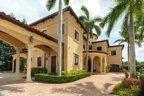 Villa ou maison à vendre à Palmetto Bay, Floride: 7 chambres, 627.09 m2 № 1101594 - photo 5