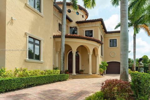 Villa ou maison à vendre à Palmetto Bay, Floride: 7 chambres, 627.09 m2 № 1101594 - photo 6